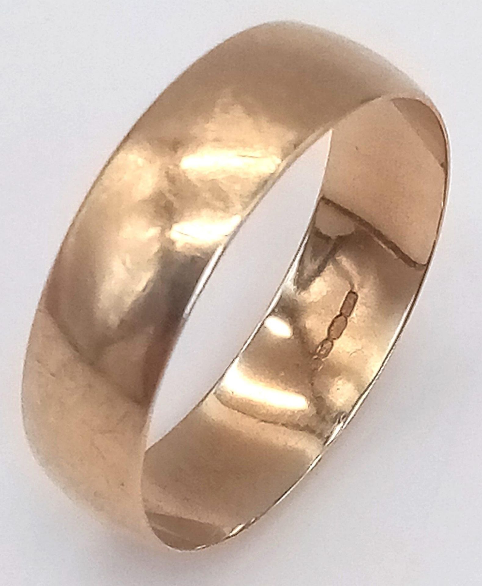 A Vintage 9K Yellow Gold Band Ring. Size R. 2.2g - Image 2 of 4