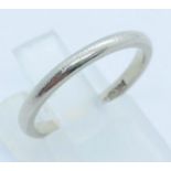 A 950 Platinum Band Ring. Size K. 3.05g weight.