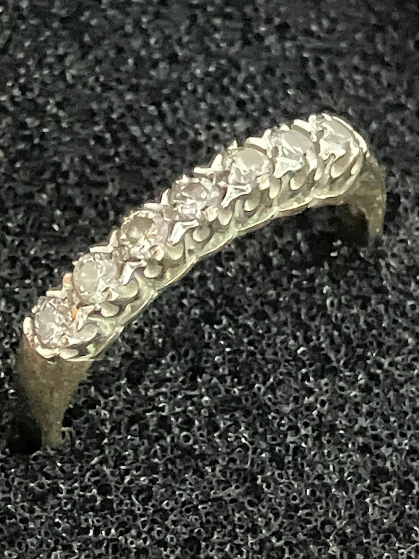 9 carat GOLD and DIAMOND RING Having seven clear white sparkling DIAMONDS set to top in line - Image 2 of 3