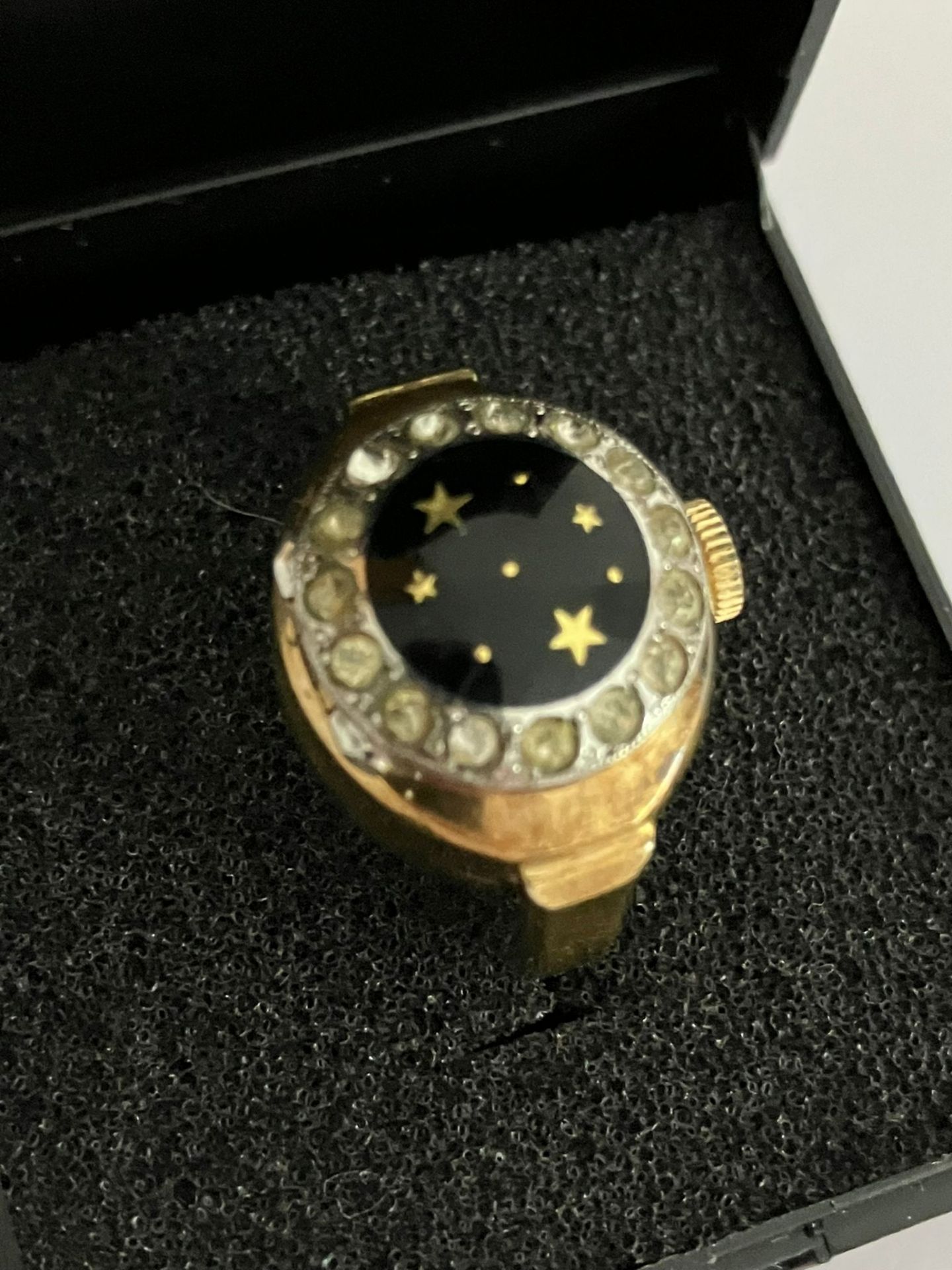 Ladies Beautiful Vintage GOLD PLATED (10 Microns) RITMA RING WATCH. Swiss made having jewelled bezel - Image 8 of 9