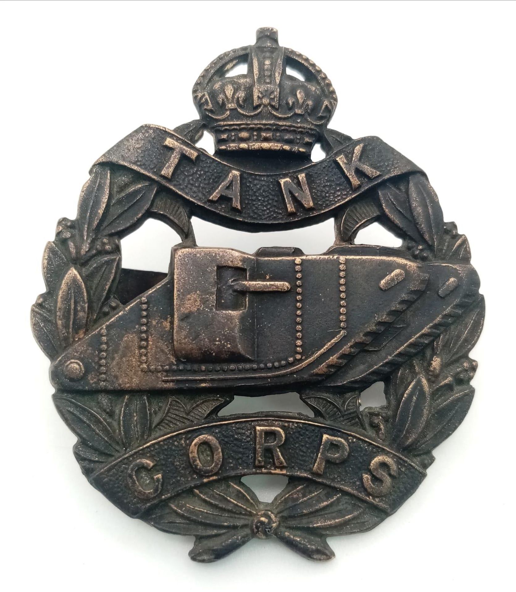 WW1 British Officers Tank Corps Cap Badge.