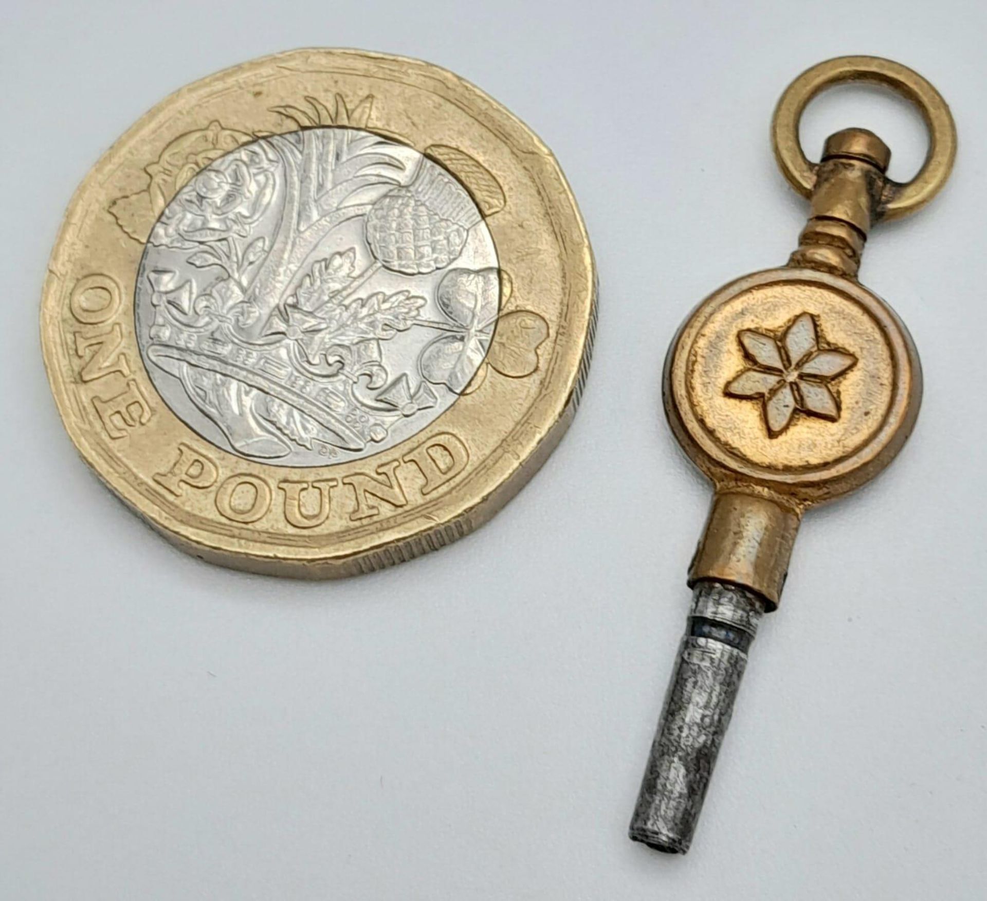 A Unique, Antique (1885) Sterling Silver Converted Fob Watch! This beautiful timepiece was made by - Bild 17 aus 19