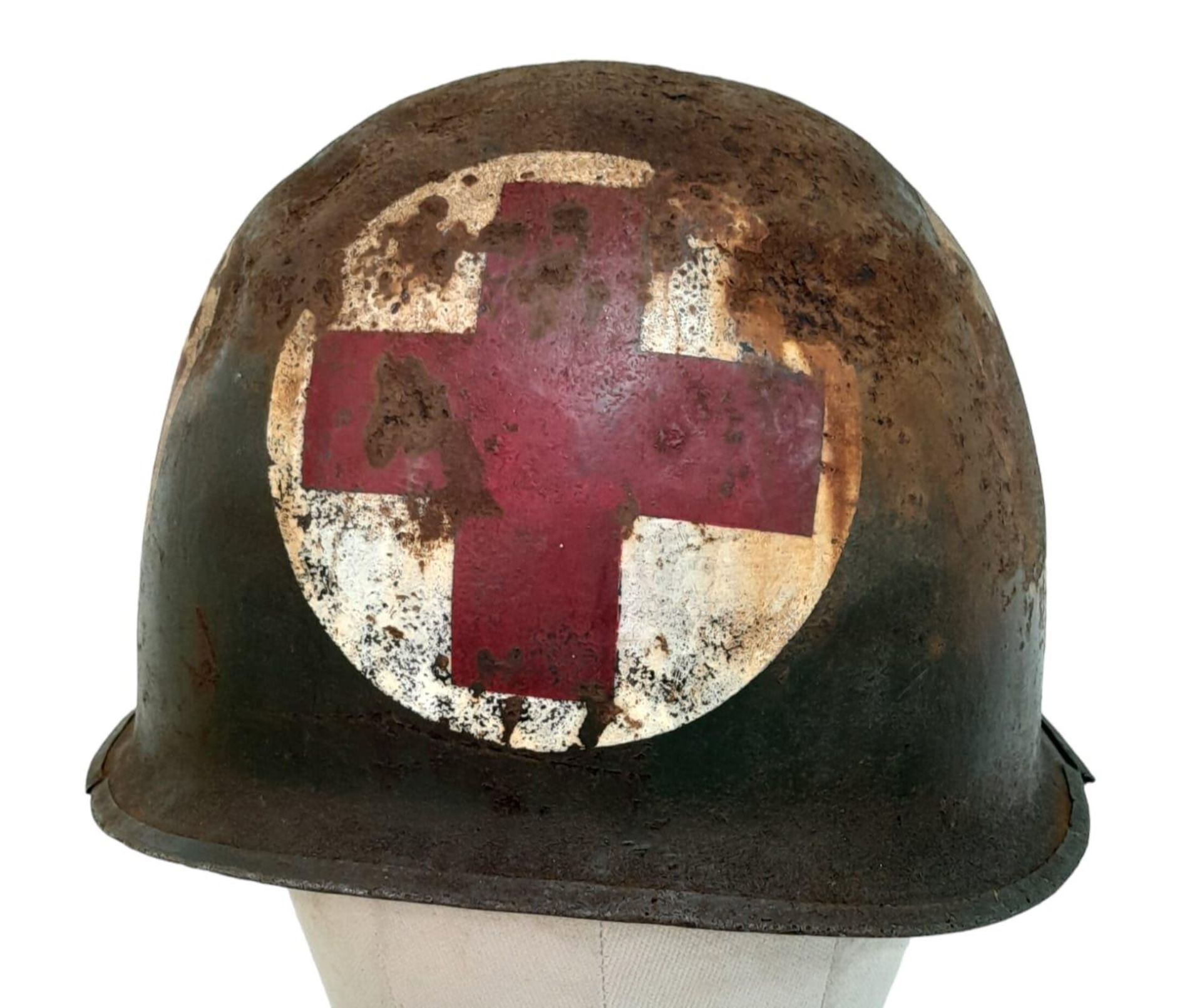 WW2 US Swivel Bale Front Seam Medics Helmet and Liner. - Image 4 of 6