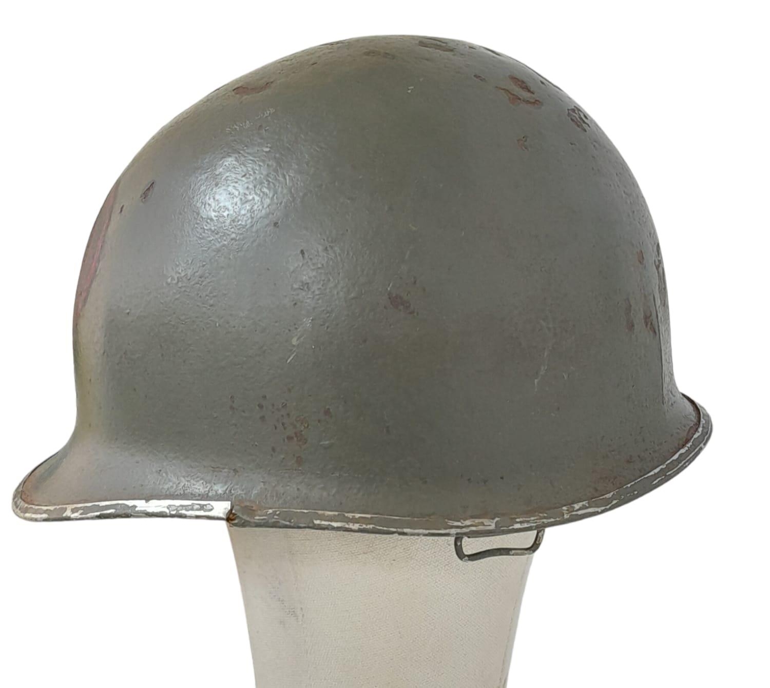 WW2 US 27 th Infantry Division Swivel Bale M1 Helmet. - Image 2 of 5