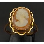 A VINTAGE 9K ROSE GOLD CAMEO RING, WEIGHT 3.3G SIZE Q