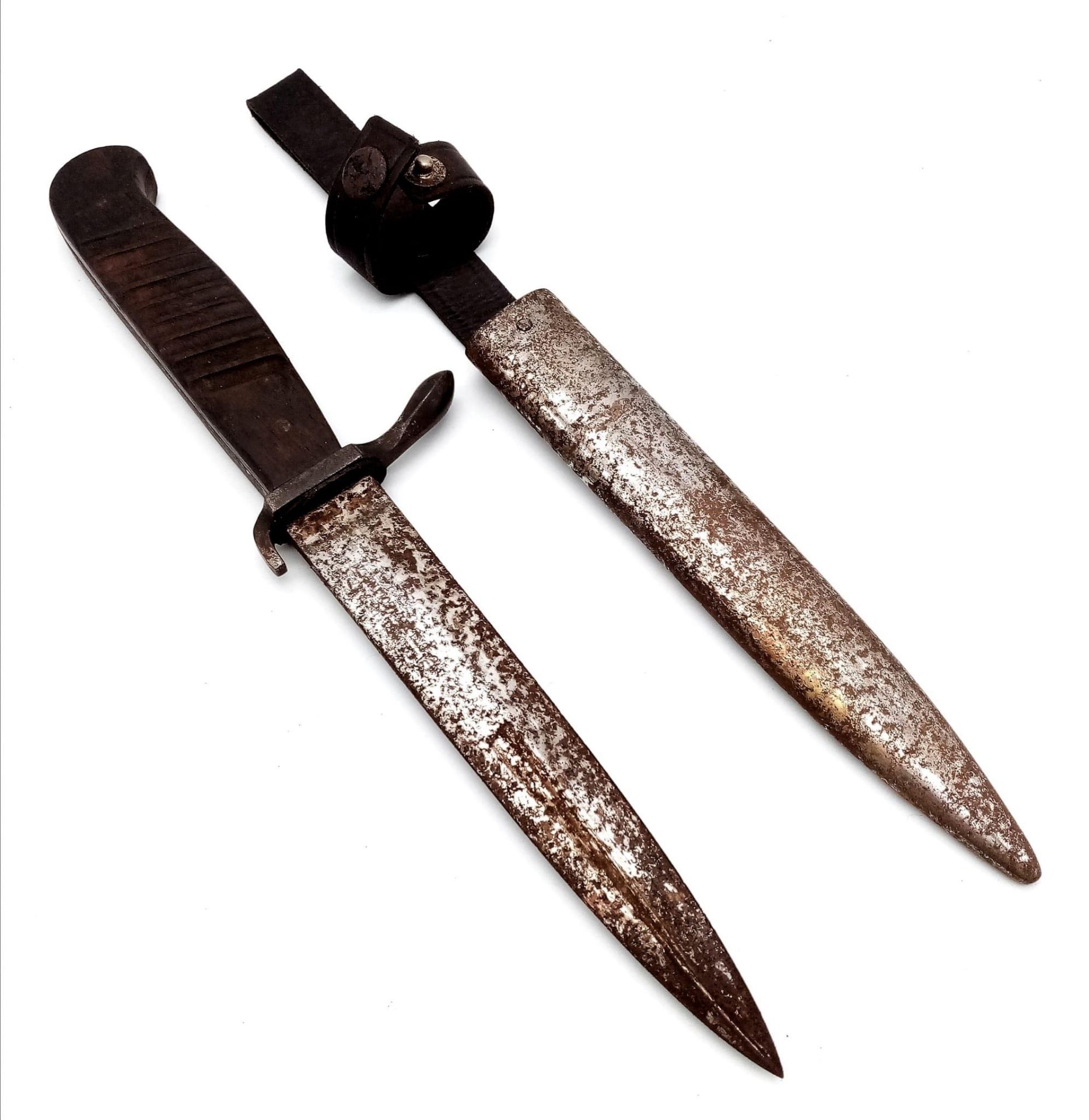 German Close Combat Knife. Used in both WW1 & WW2. - Image 3 of 6