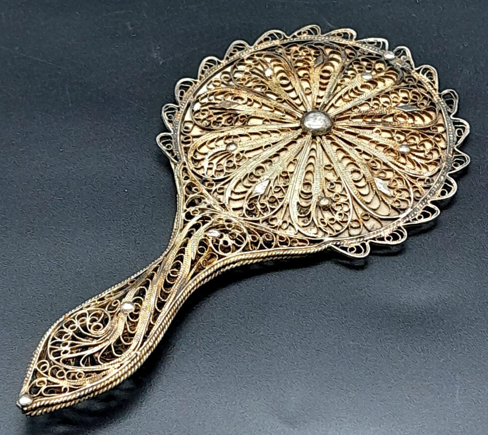 An Antique Silver Filigree Hand Mirror 13cm Length, 67mm Width. - Bild 2 aus 3