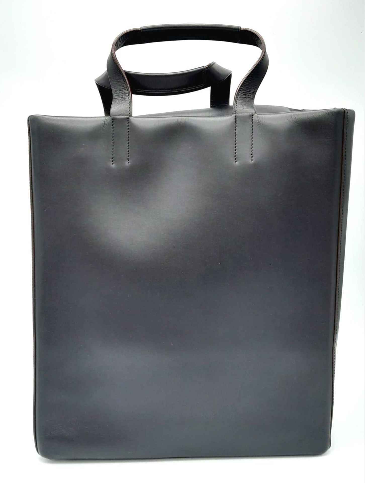 A Luxury Loewe Black Leather Papelle Tote Bag. Soft black leather exterior. Red textile interior - Image 4 of 8