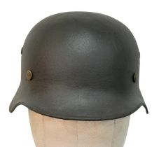 WW2 German Luftwaffe Single Decal M35 Helmet with liner.