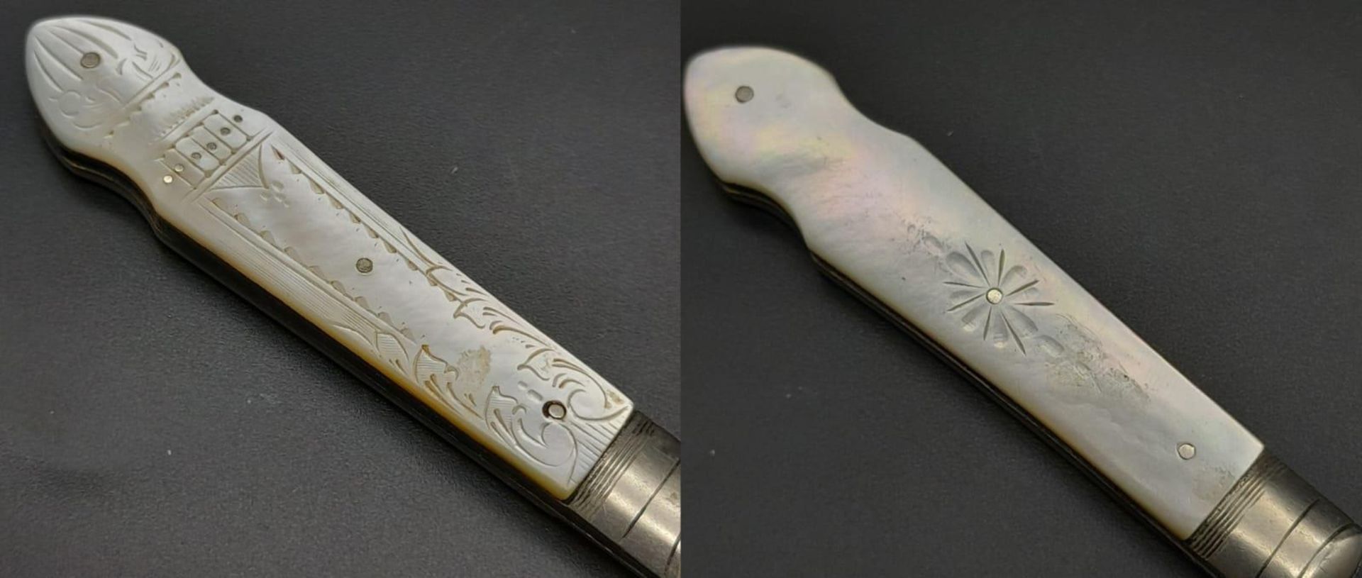 An Antique Sterling Silver Fruit Knife With Mother of Pearl Handle. Hallmarks for Sheffield 1923. - Bild 4 aus 5