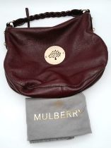 A Genuine Mulberry Daria Hobo leather handbag. Height 46cm, width 38cm, depth 10cm. Dust bag