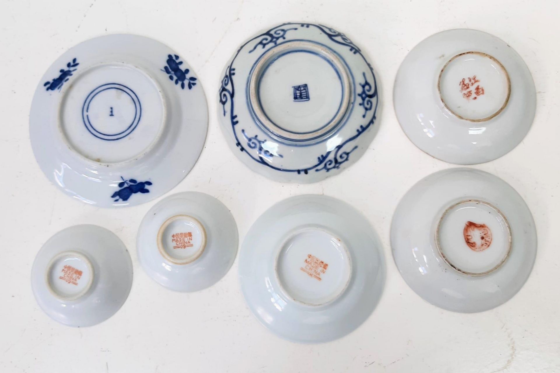 A Selection of Seven Mid-19th Century Chinese Sauce Bowls/Dishes. - Bild 9 aus 9