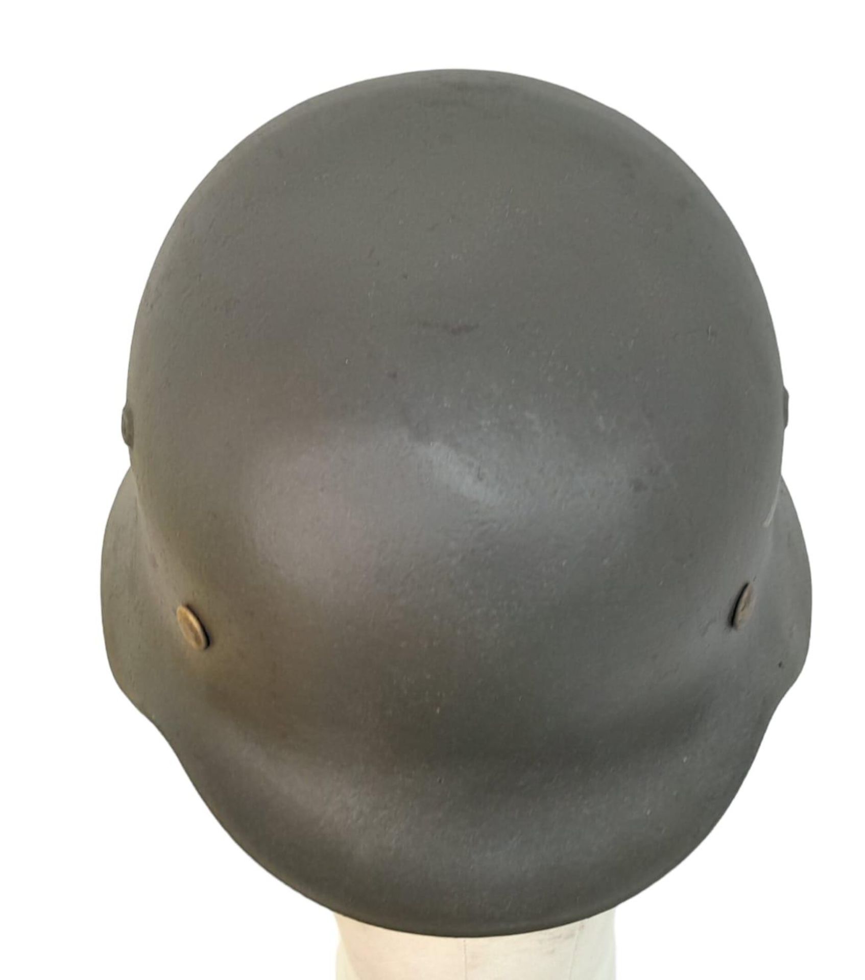 WW2 German Luftwaffe Single Decal M35 Helmet with liner. - Image 3 of 5