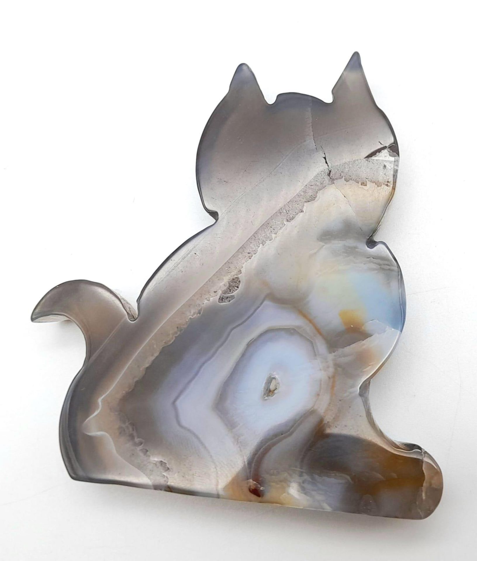 A Natural Agate Geode - Hand Carved Cat Figure or Paperweight. 7cm x 8cm. - Image 2 of 2