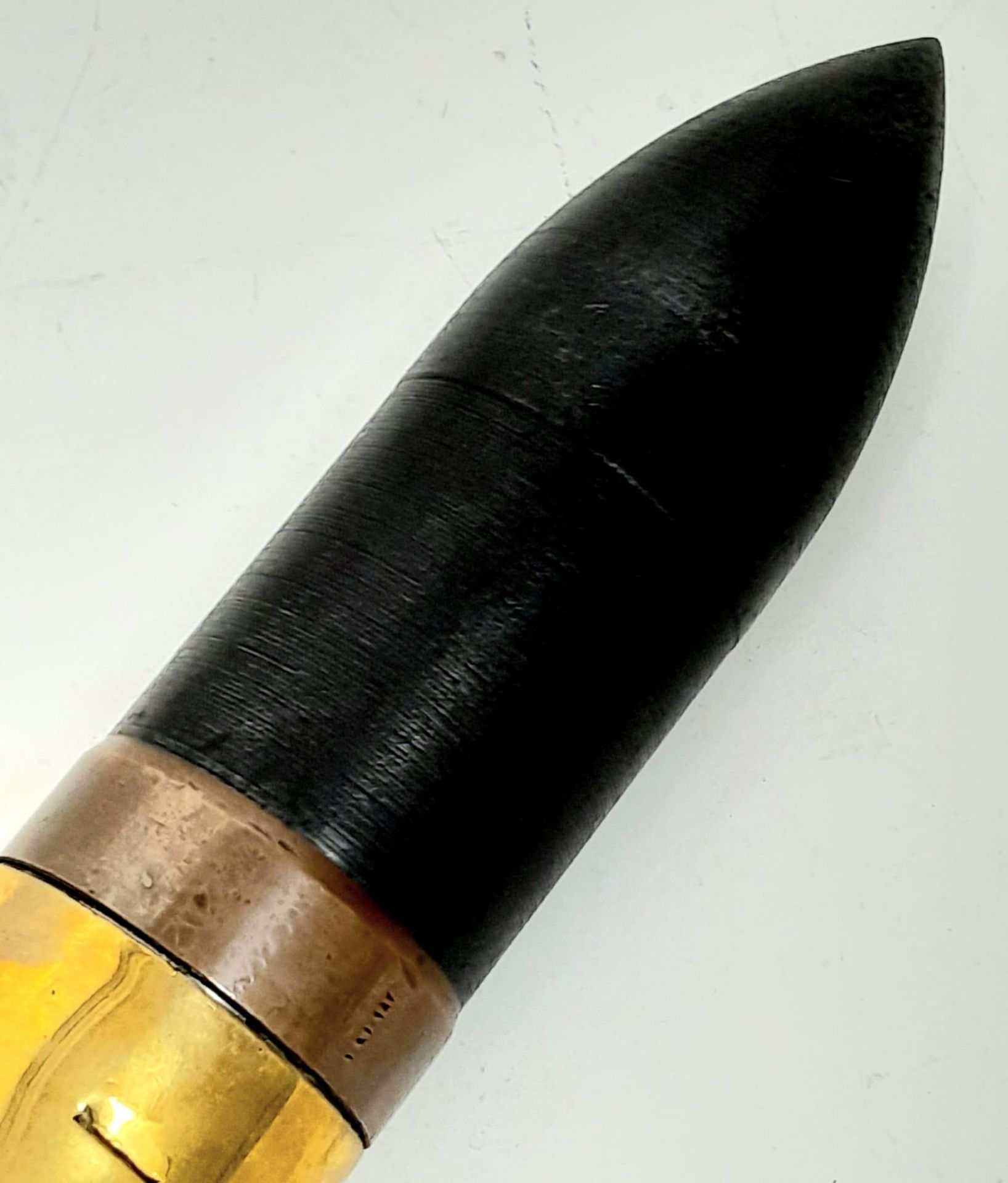Am amazing condition British 6 Pdr Navel Shell used in British Male Tanks during WW1. The projectile - Image 3 of 4