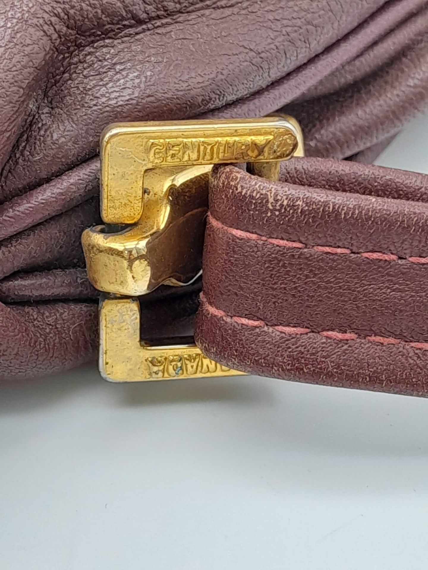 A Vintage Burgundy Leather Handbag. Burgundy leather with large exterior pocket. Gilded touches. - Image 8 of 9