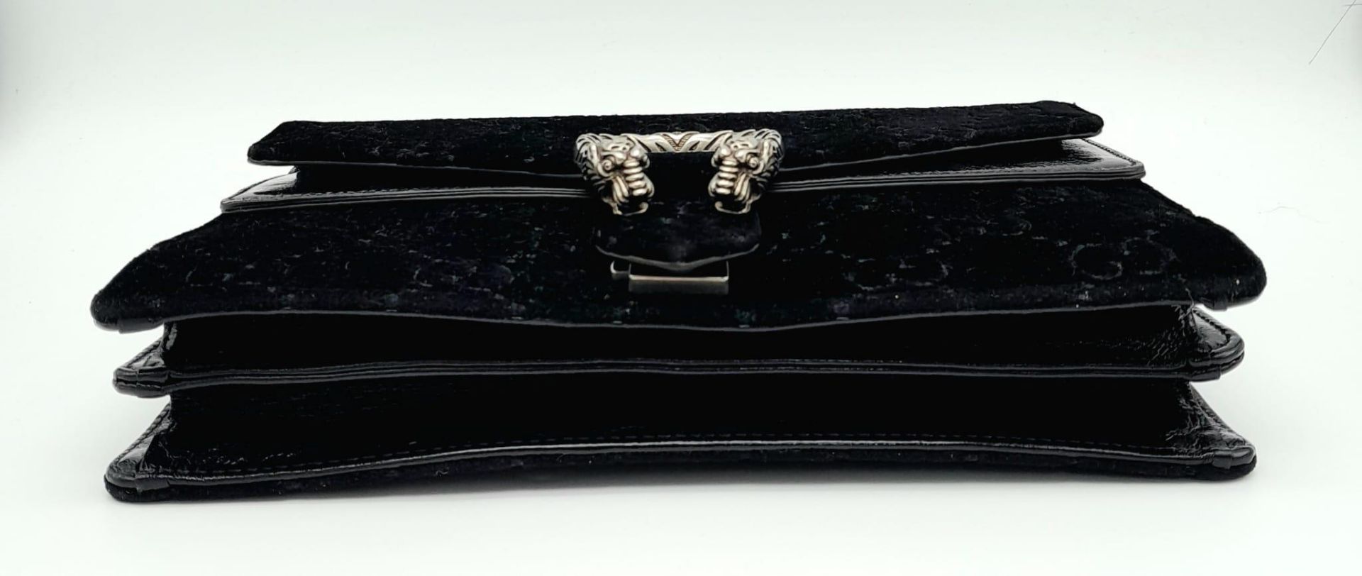 A Black GUCCI GG Velvet Dionysus Shoulder Bag. 3 main compartments and a large zipped pocket. Dust - Image 5 of 9
