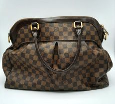 Louis Vuitton Trevi Shoulder Bag GM Damier Canvas. Measurements Base Length: 15.5cm in height, 12.25