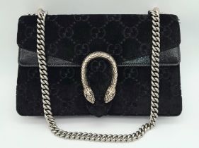 A Black GUCCI GG Velvet Dionysus Shoulder Bag. 3 main compartments and a large zipped pocket. Dust
