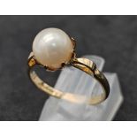 9k yellow gold single 6mm white pearl ring, in a 9 claw setting, 3g, size O