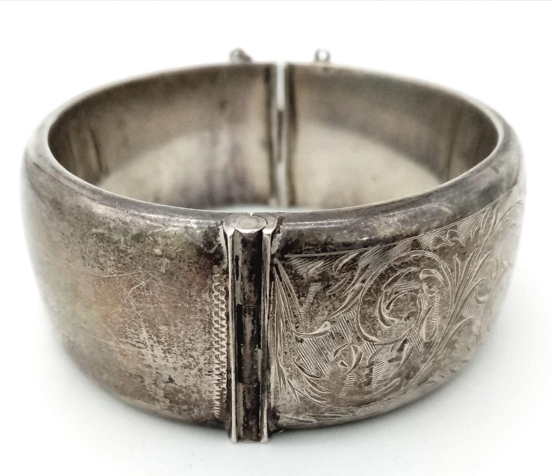 Stunning 1959 CHESTER Silver wide hinged bracelet bangle by Smith & Ewen. Wonderful vintage - Bild 3 aus 5