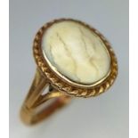 A Vintage 9K Yellow Gold Cameo Ring. Size K. 2.1g total weight.
