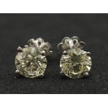 A Pair of 1.2ctw Diamond Stud Earrings. Total weight 2.04g