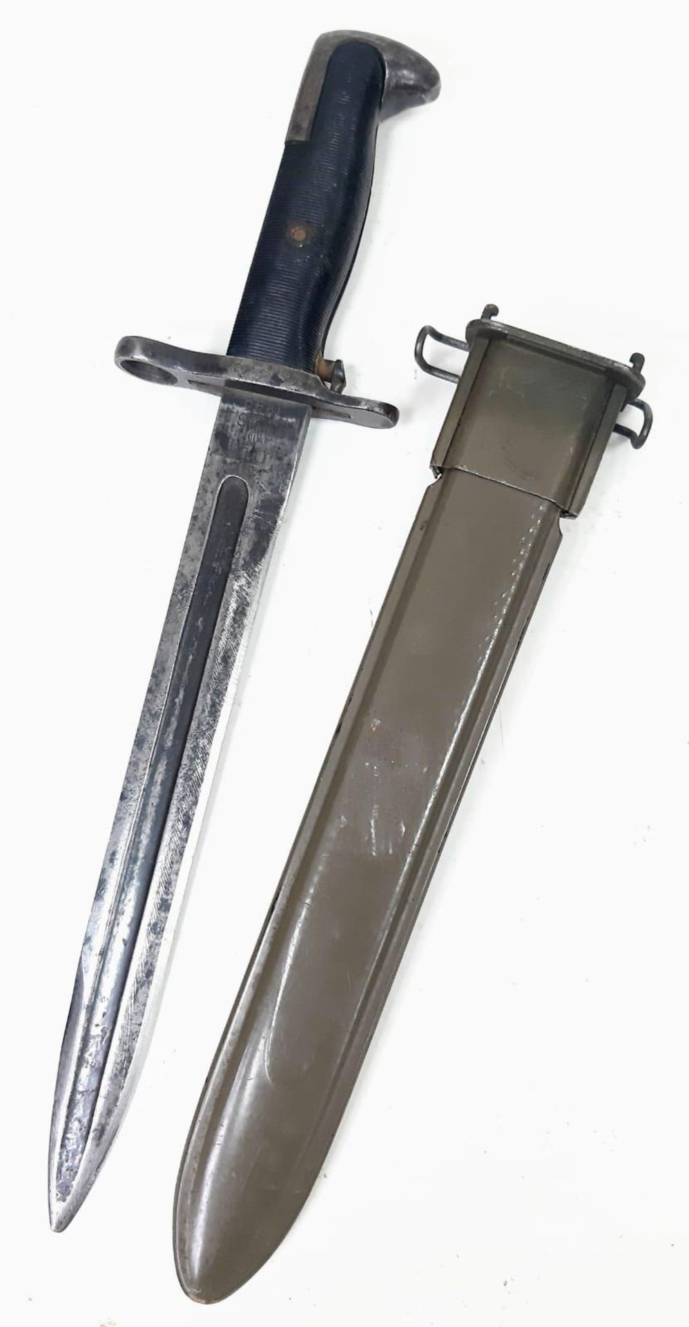 WW2 US M1 (E) Garand bayonet Dated 1943. Rare maker: Oneida Limited. This is a “E” which stood for
