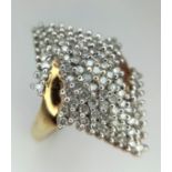 9kt Yellow Gold fancy Cluster Ring 0.50ct W: 5.6g Size N