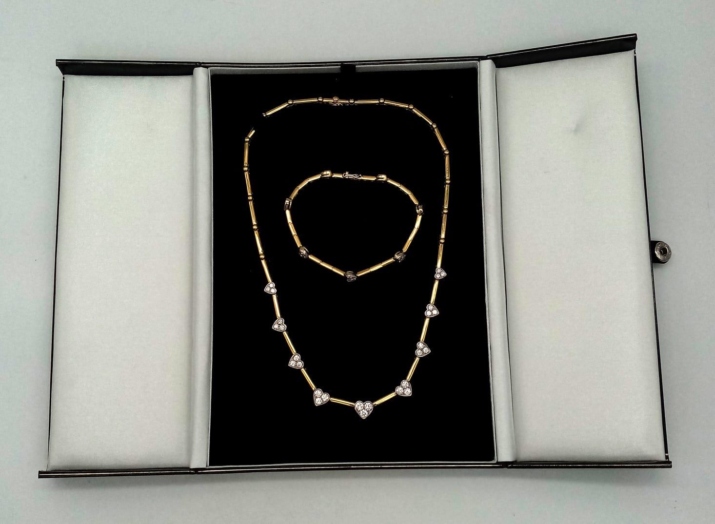 A Gorgeous 18K Gold and Heart-Diamond Necklace and Bracelet Set. The necklace is decorated with - Image 3 of 21