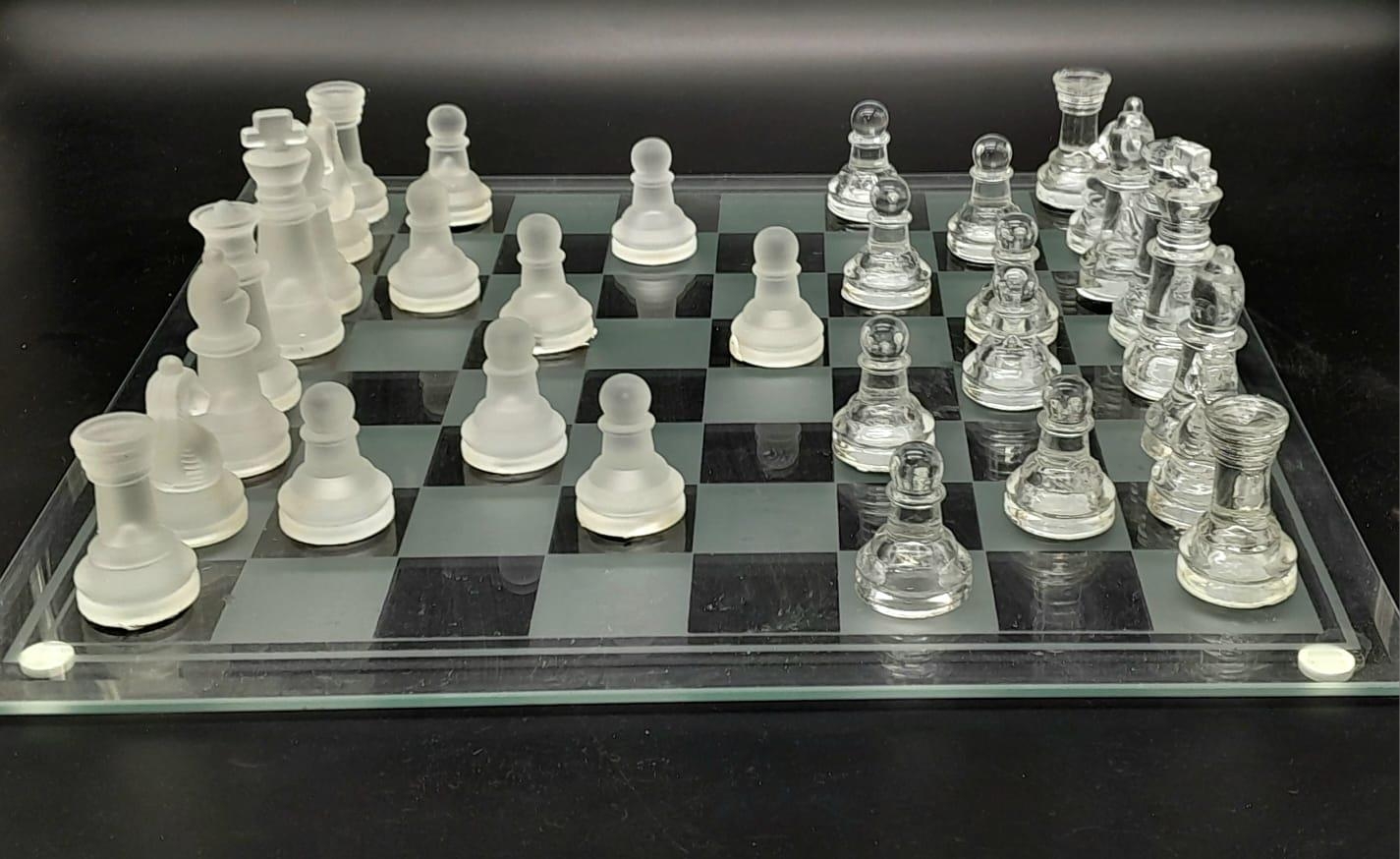 A Vintage Glass Chess Set. Frosted and Clear Glass Pieces. Preferable if winning bidder picks up - Image 4 of 4