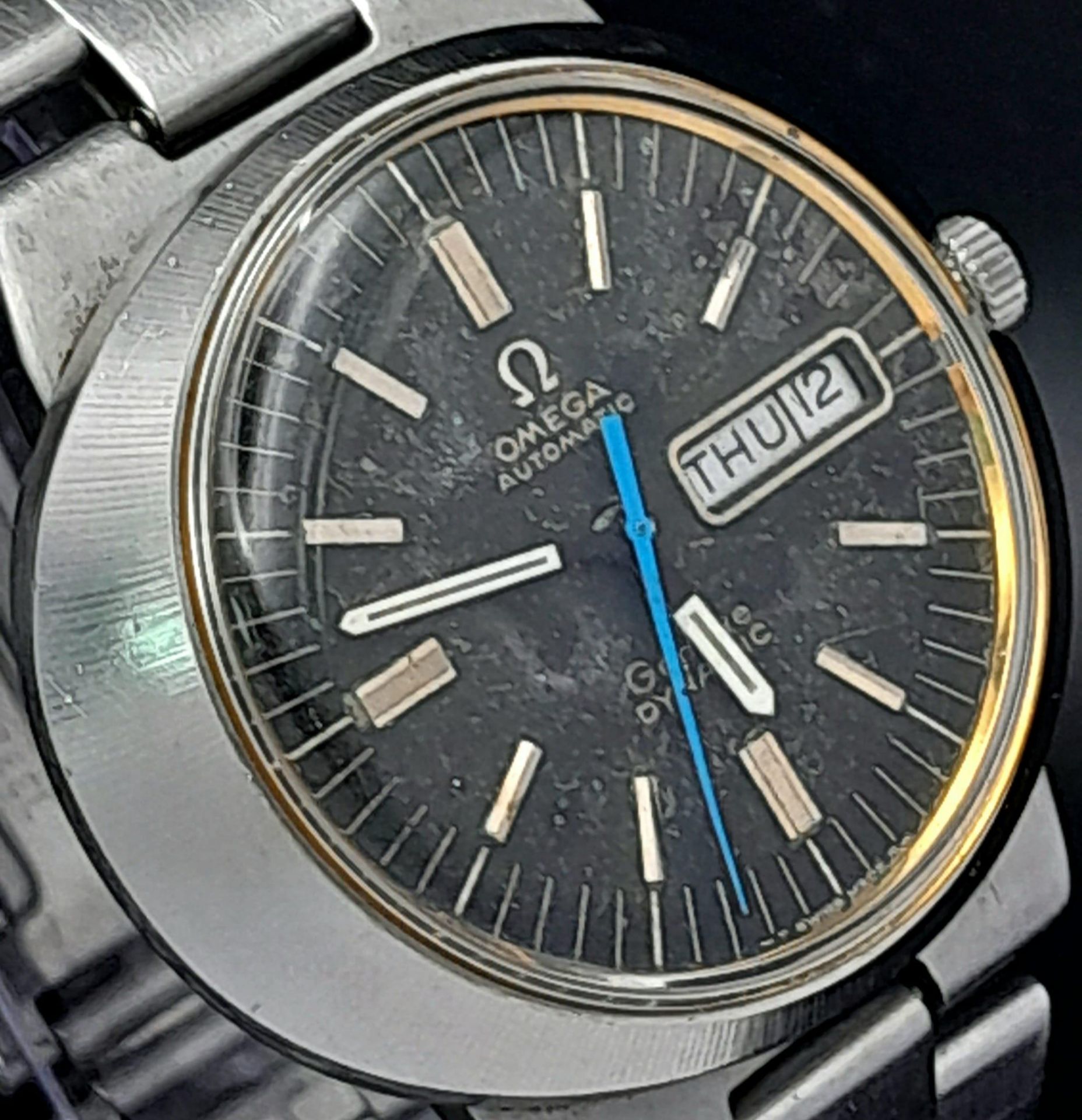 A Vintage Omega Automatic Dynamic Gents Watch. Stainless steel strap and oval case - 42mm. Black - Bild 3 aus 13