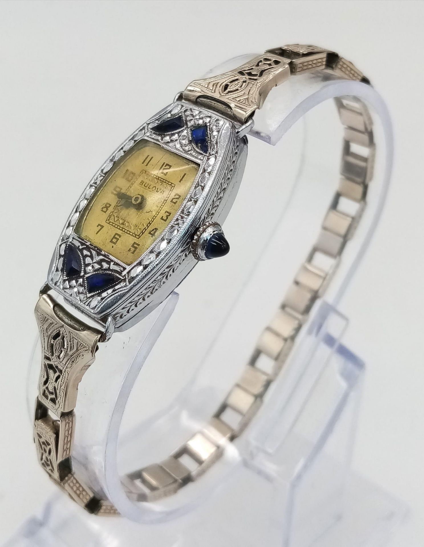 An Antique Art Deco Bulova Ladies Sapphire Set Watch with Cabochon Winder. Dated 1924. Has an - Image 2 of 7