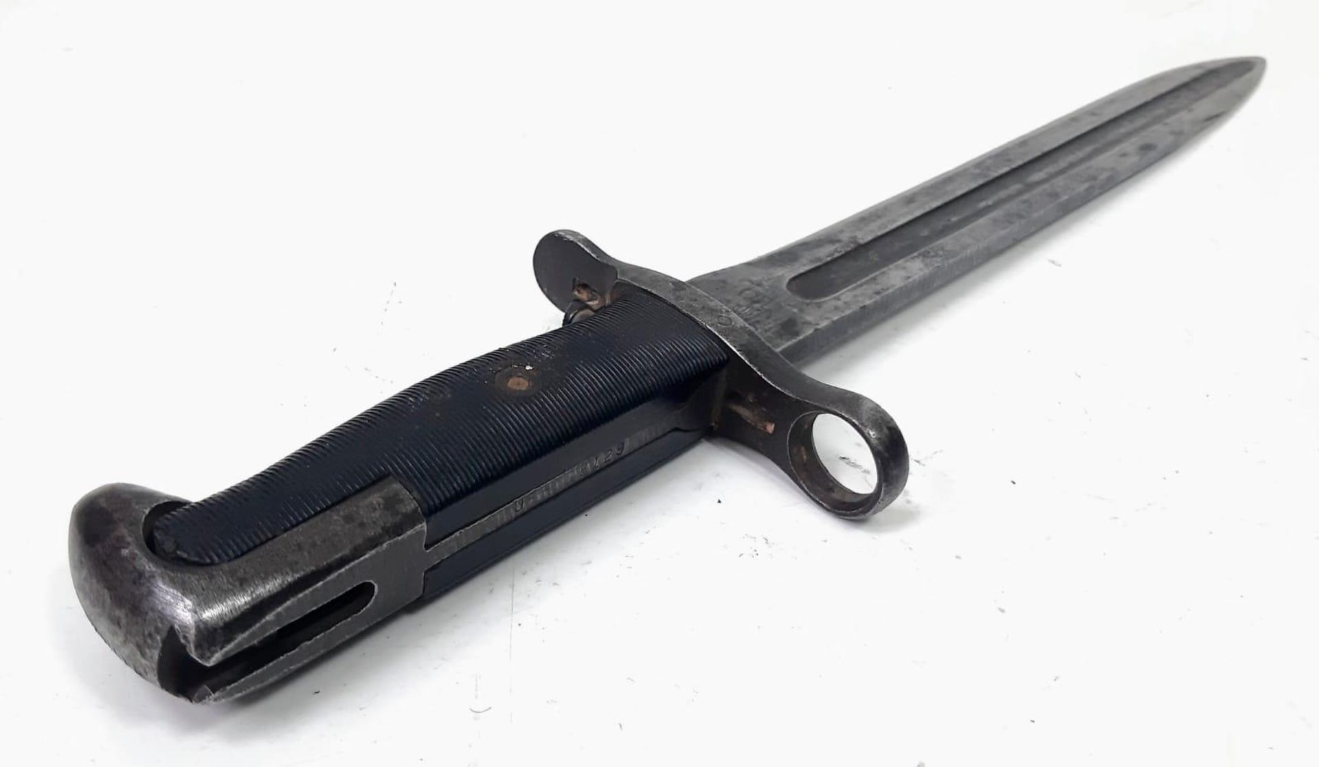 WW2 US M1 (E) Garand bayonet Dated 1943. Rare maker: Oneida Limited. This is a “E” which stood for - Bild 4 aus 4