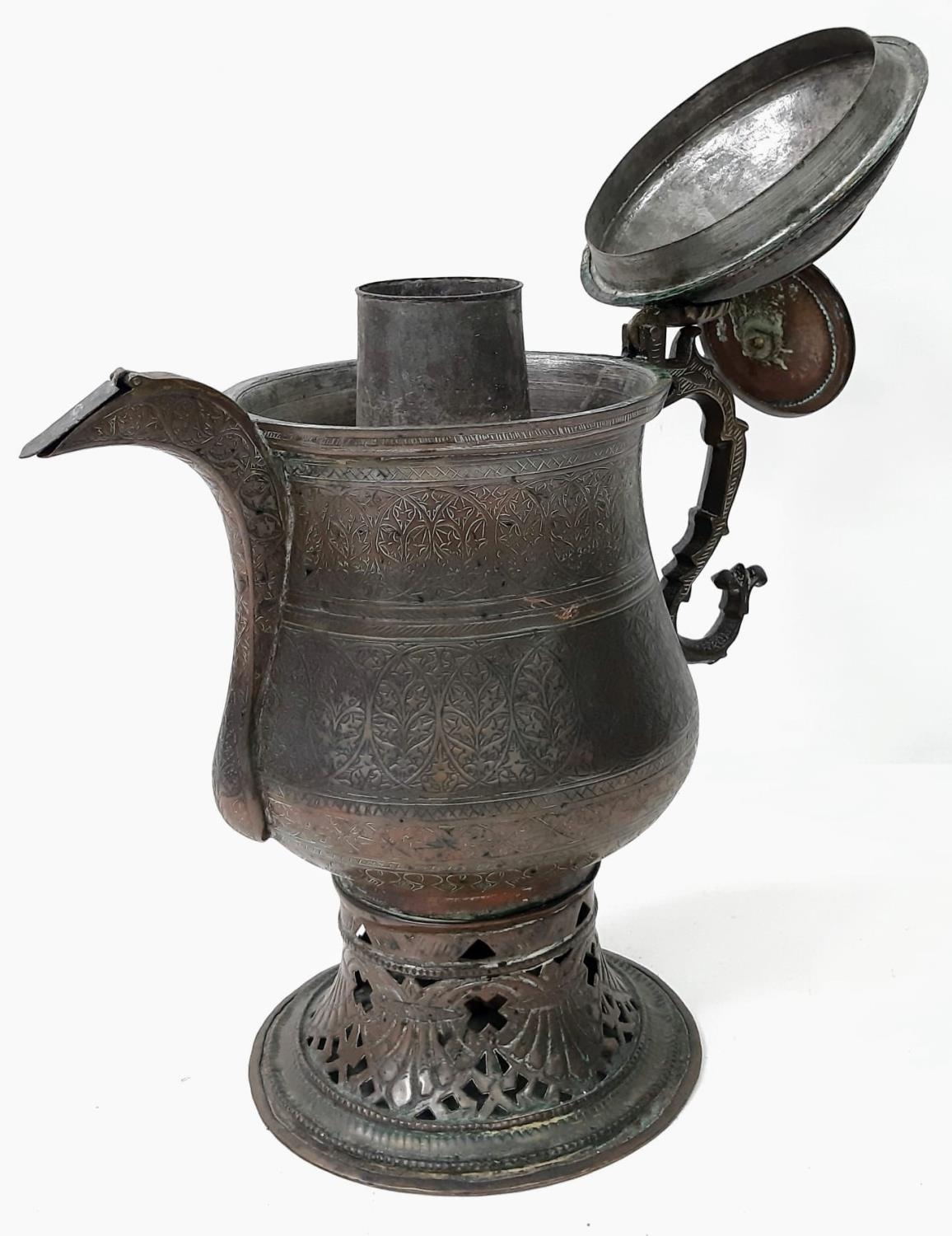 A 19th Century Kashmiri Copper Samovar Kettle. 41cm tall - Image 5 of 6