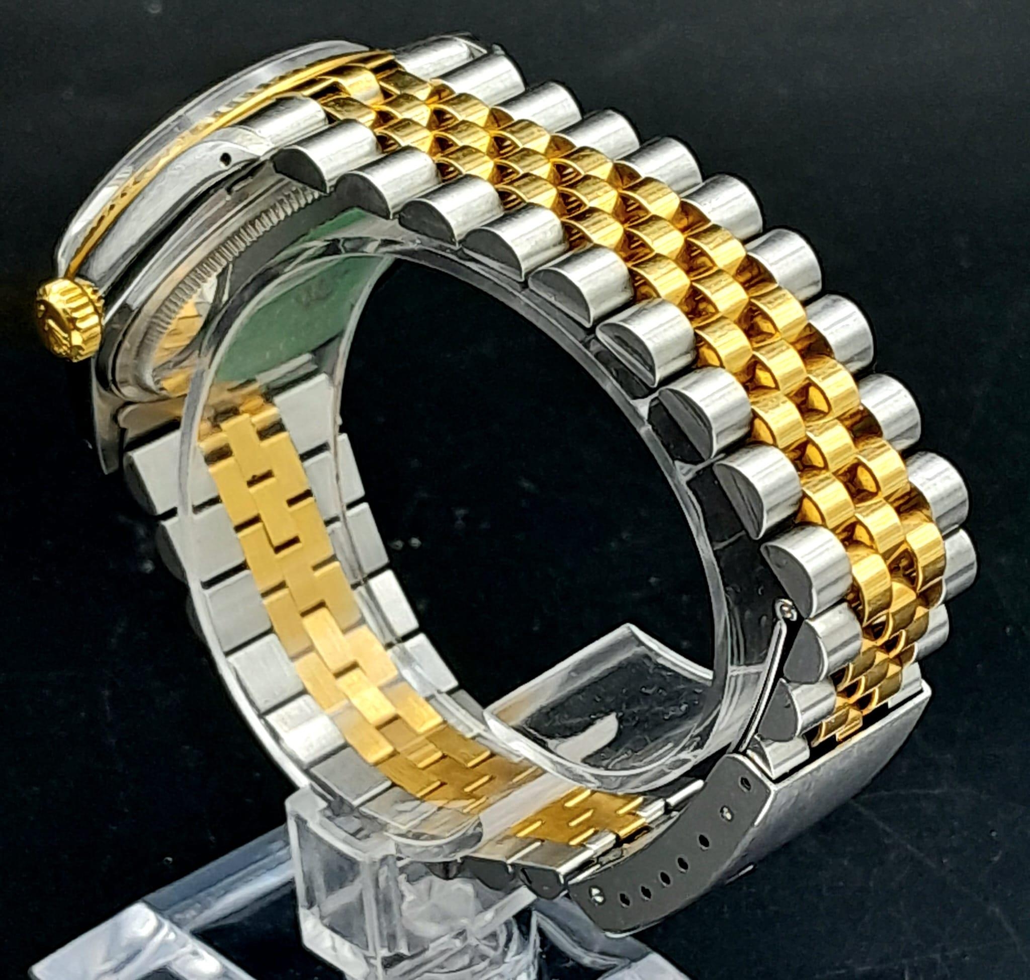A Bi-Metal Rolex Oyster Perpetual Datejust Gents Watch. Gold and stainless steel bracelet and case - - Image 4 of 12