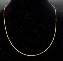 A Vintage 9K Yellow Gold Small Chain-Link Necklace. 41cm length. 2.53g weight.