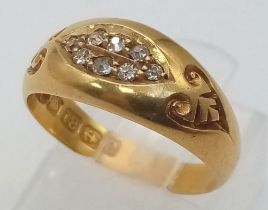 AN ANTIQUE 18K YELLOW GOLD OLD CUT DIAMOND RING. Hallmarks for Birmingham, 1904. Size J, 3.8g