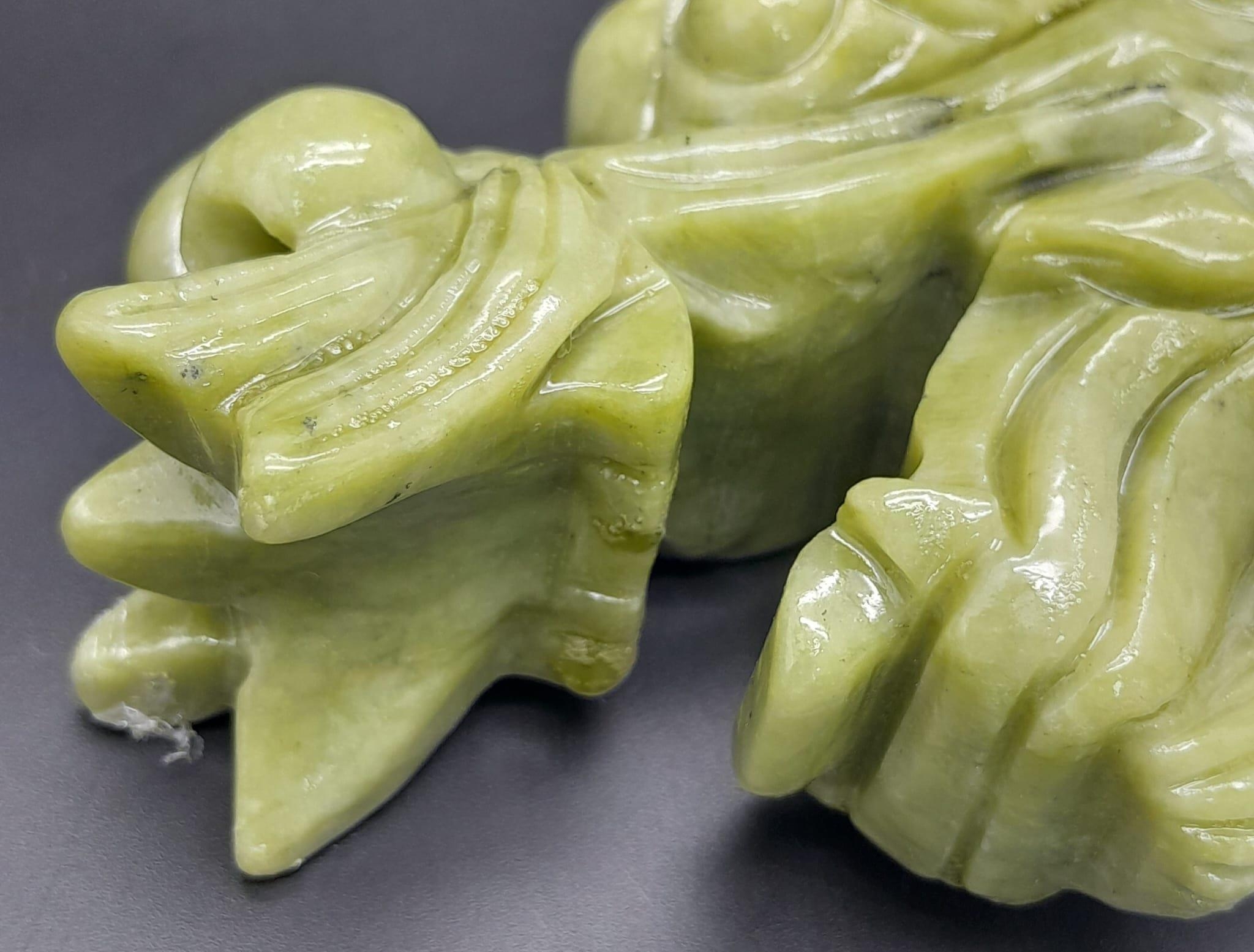 A Chinese Green Jade Dragon's Head Figure. The perfect ornament.... Or paperweight. 15cm x 8cm. 570g - Image 5 of 6