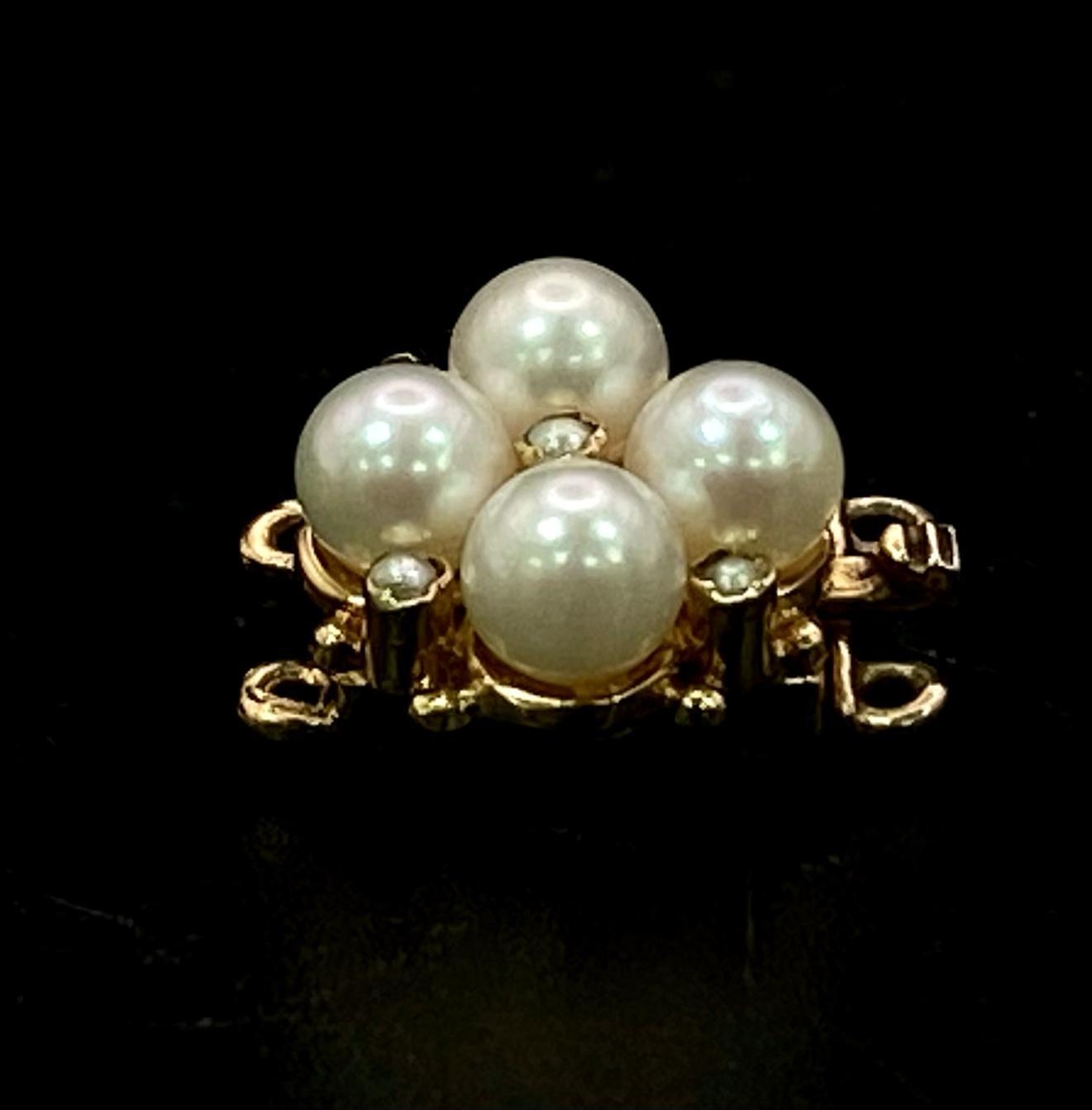A Vintage 9K Yellow Gold and Seed Pearl Jewellery Clasp. Perfect for a four-strand necklace. 17mm. - Image 2 of 5