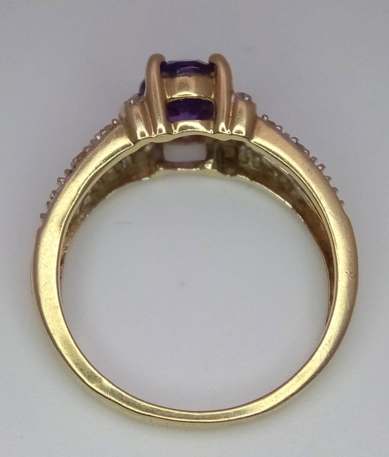 A 9K YELLOW GOLD DIAMOND & AMETHYST SET RING. Size N, 3g total weight. - Image 4 of 4