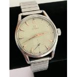 Gentlemans Vintage OMEGA WRISTWATCH 2639-4. Finished in stainless steel. Inside watch shows