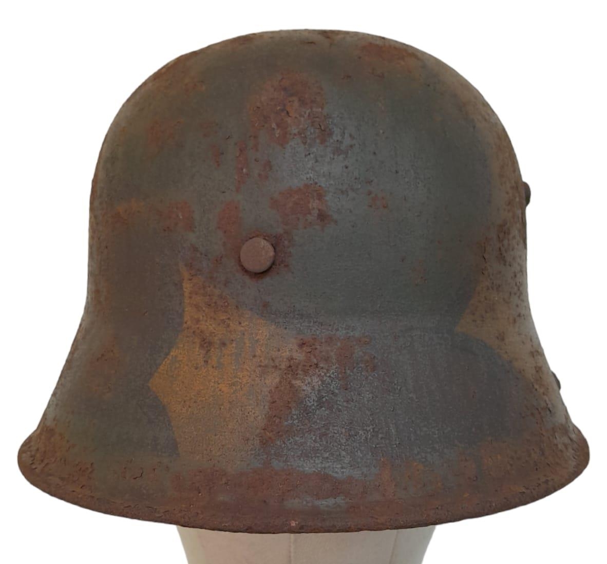 WW1 Imperial German M17 Camouflage Helmet with Liner. - Image 2 of 5