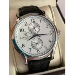 Gentlemans THOMAS EARNSHAW WRISTWATCH WB124876. Multi dial model finished in stainless steel. Quartz