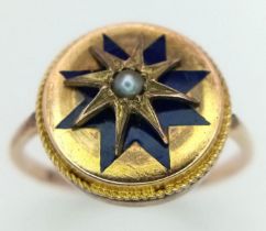 A VINTAGE 9K YELLOW GOLD, ENAMEL AND PEARL SET STAR RING. Size O, 2.3g total weight.