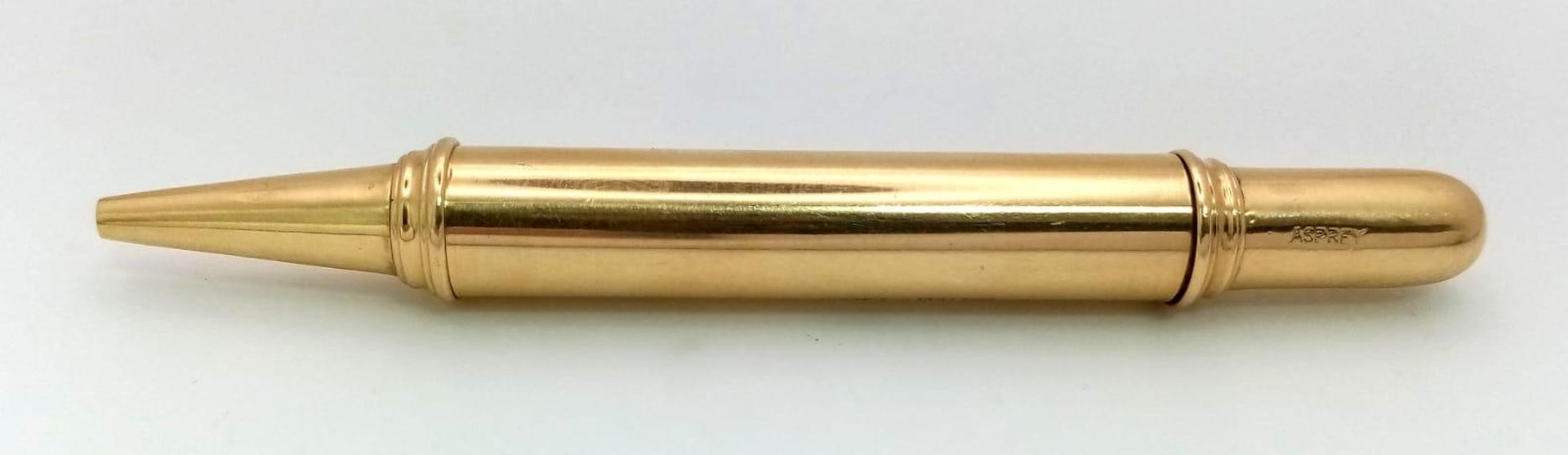 An Asprey of London 18K Yellow Gold Small Pen. Full UK hallmarks. 9cm. 22.7g total weight. No ink - Image 3 of 5