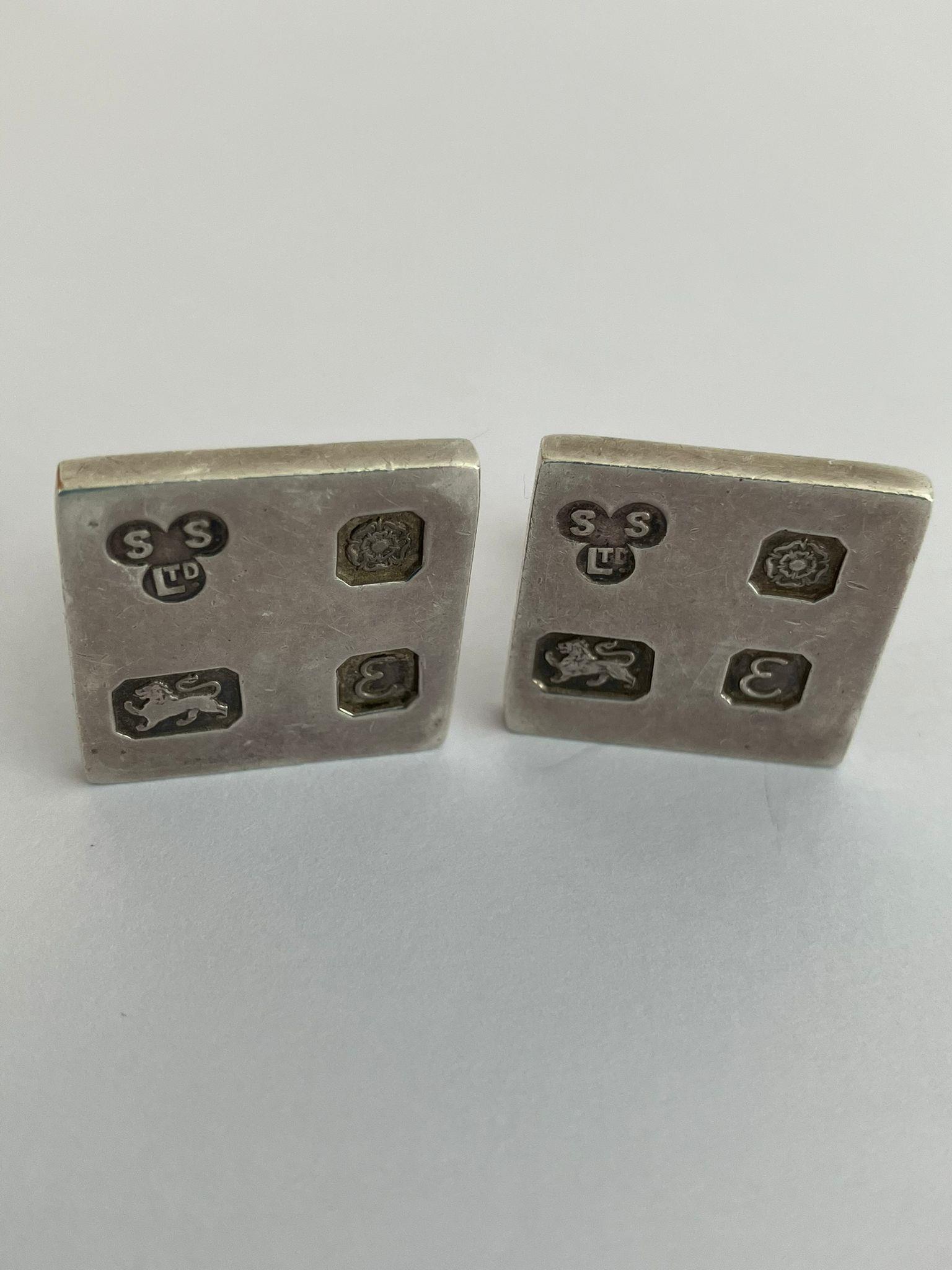 Pair of Vintage SILVER CUFFLINKS, Consisting chunky SILVER square with hallmark displayed to face. - Image 2 of 2