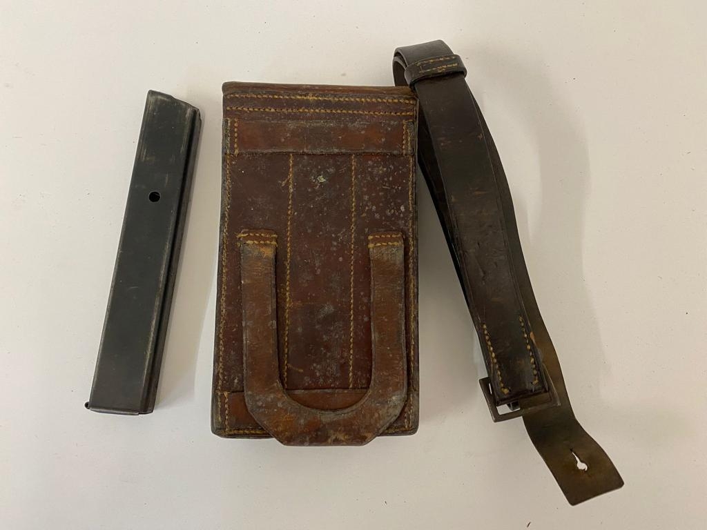 A WW2 German MP34 Magazine Pouch, Sling and Magazine. ML362 - Image 2 of 2