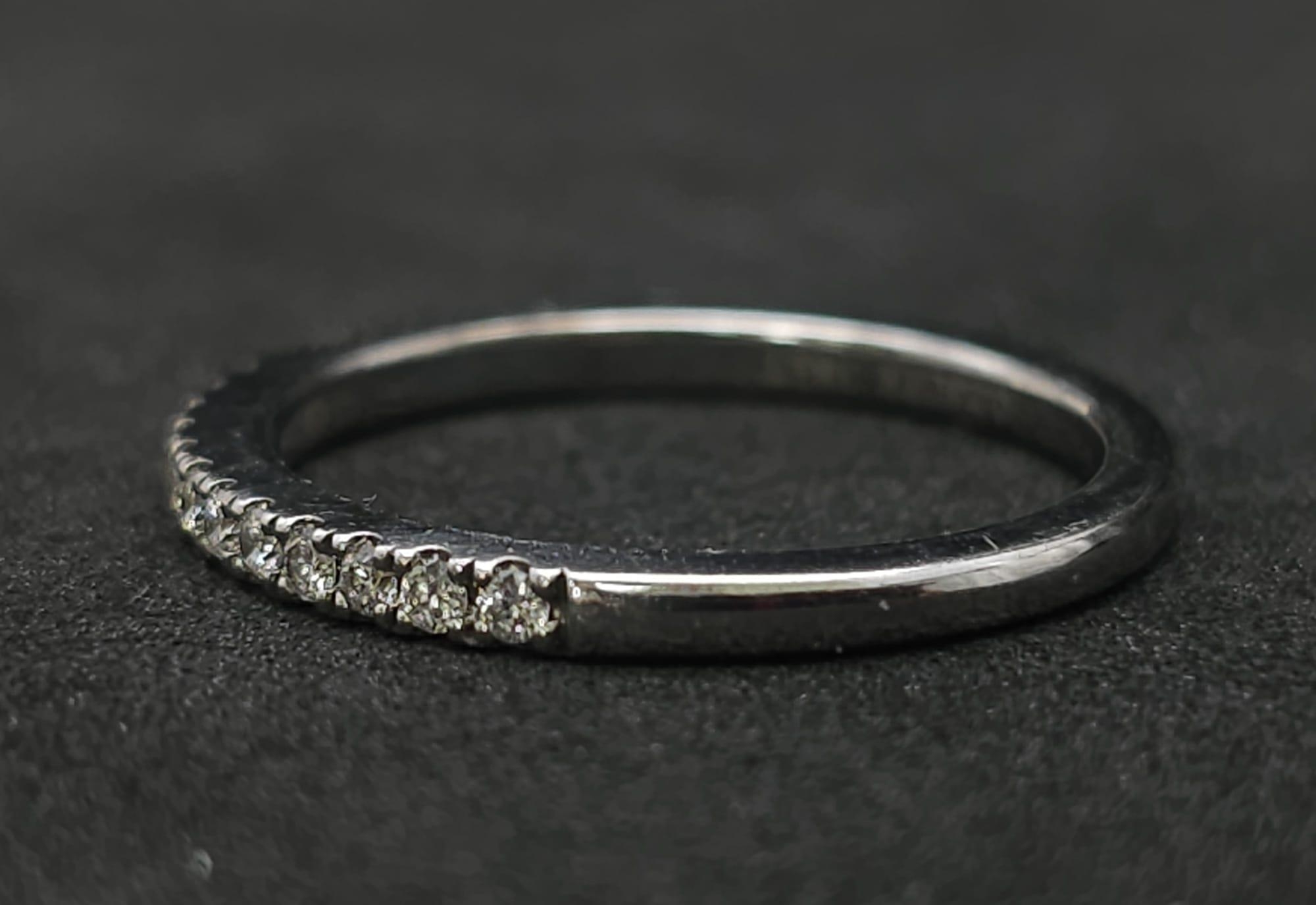 18K WHITE GOLD 0.23CT DIAMOND BAND RING ""YOU KNOW THE NAME"" VERA WANG FROM THE LOVE COLLECTION. - Image 5 of 8