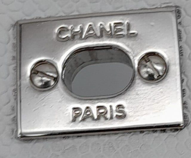 An exquisite Chanel White Caviar Classic Flap Bag. The interior is lined in a tonal leather, care - Image 9 of 11